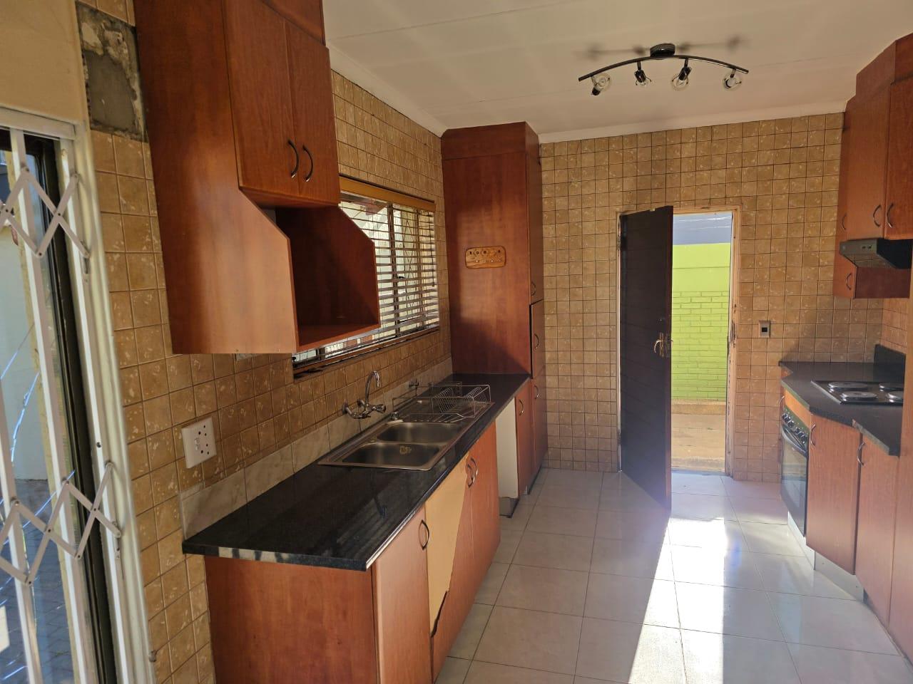 3 Bedroom House For Rent in Kibler Park