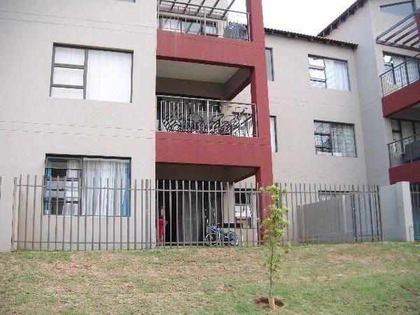 2 Bedroom Apartment for Rent in Honeydew