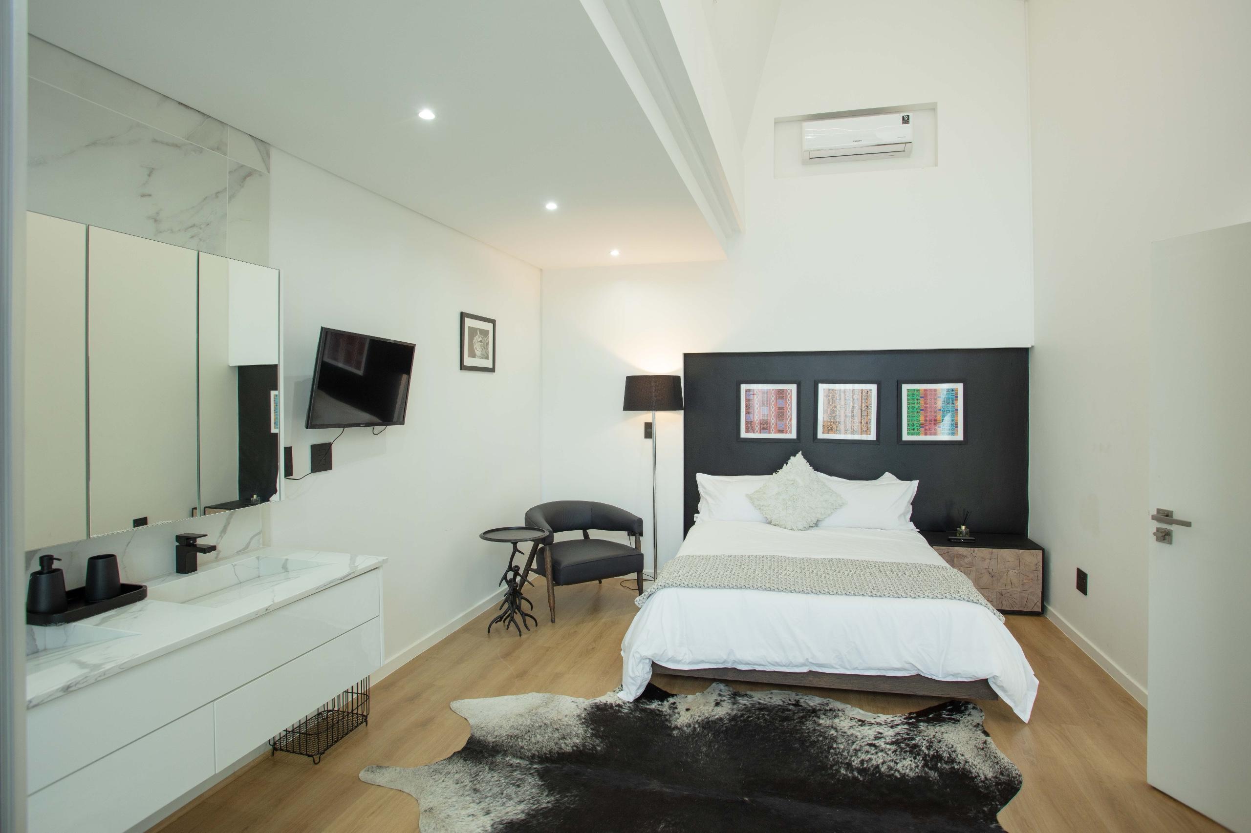 3 bedroom fully furnished Stunning House For Rent in Broadacres