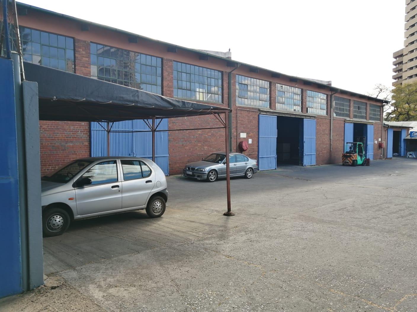 Very Large Prime Industrial Property To Let in the heart of Pretoria