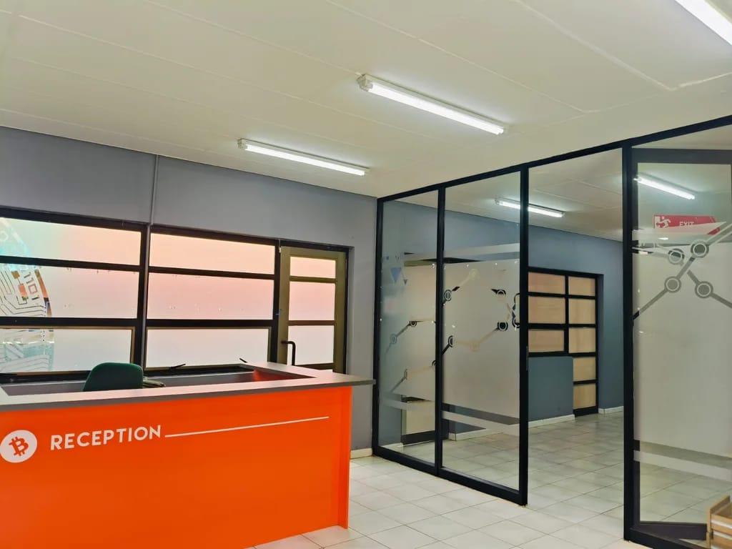 Professional Office Suite Available To Let