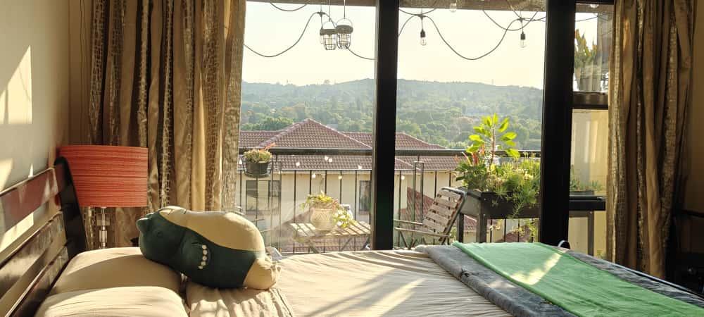 Fully Furnished, Beautiful, Spacious and light Apartment to Rent in Sunninghill