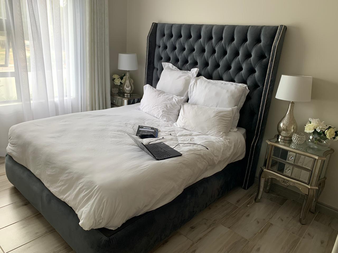 Stunning and modern 2 bedroom top floor apartment in Carlswald