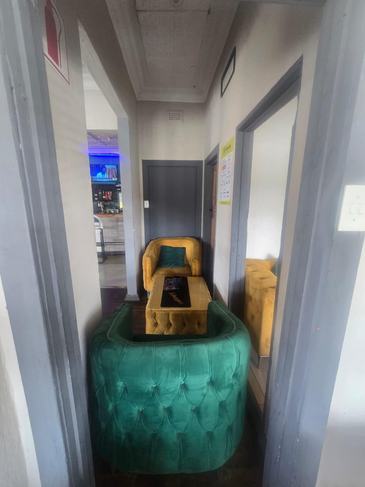 Commercial Building To Let