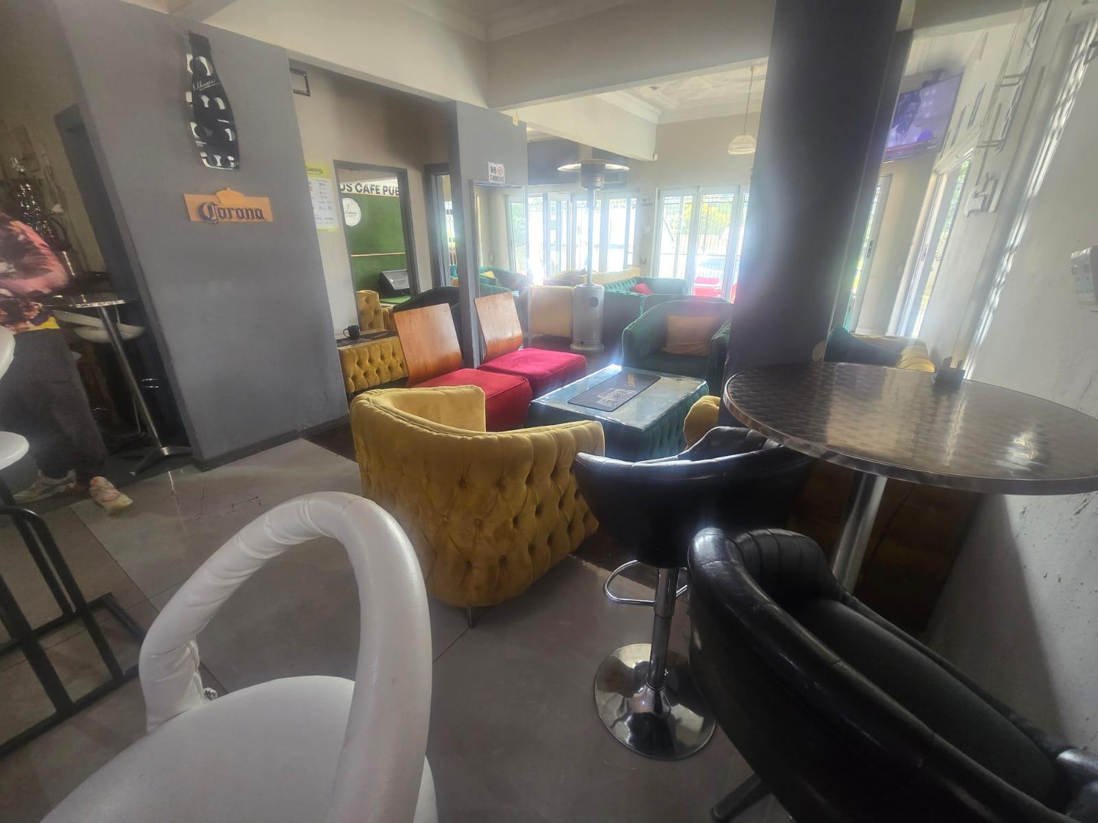 Commercial Building To Let