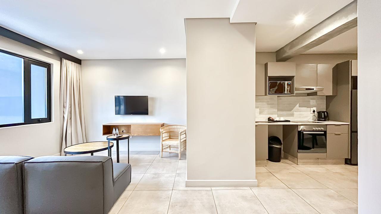 1 Bedroom Stylish and immaculate Apartment To Rent in Black Brick 2 Sandton