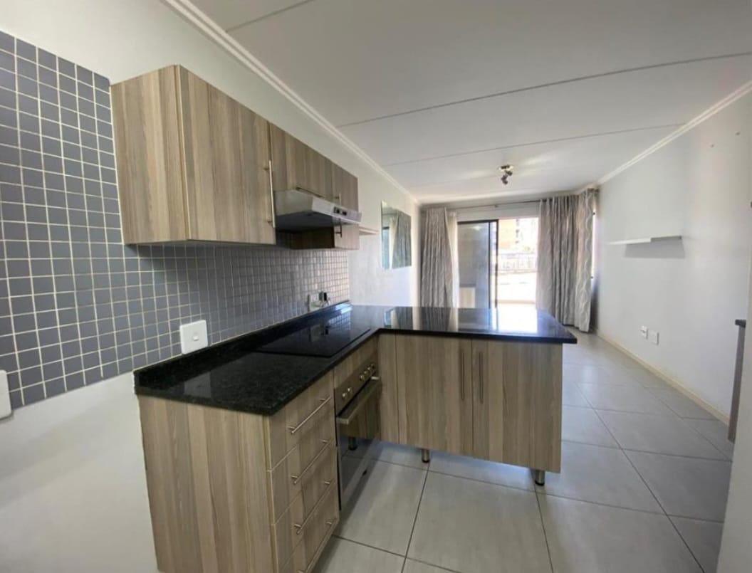 A well maintained and secured Beautiful apartment ready to occupy in Edenvale