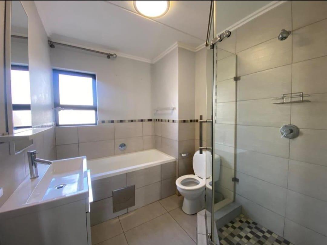 A well maintained and secured Beautiful apartment ready to occupy in Edenvale