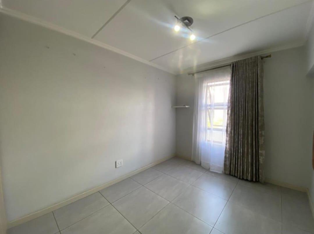 A well maintained and secured Beautiful apartment ready to occupy in Edenvale