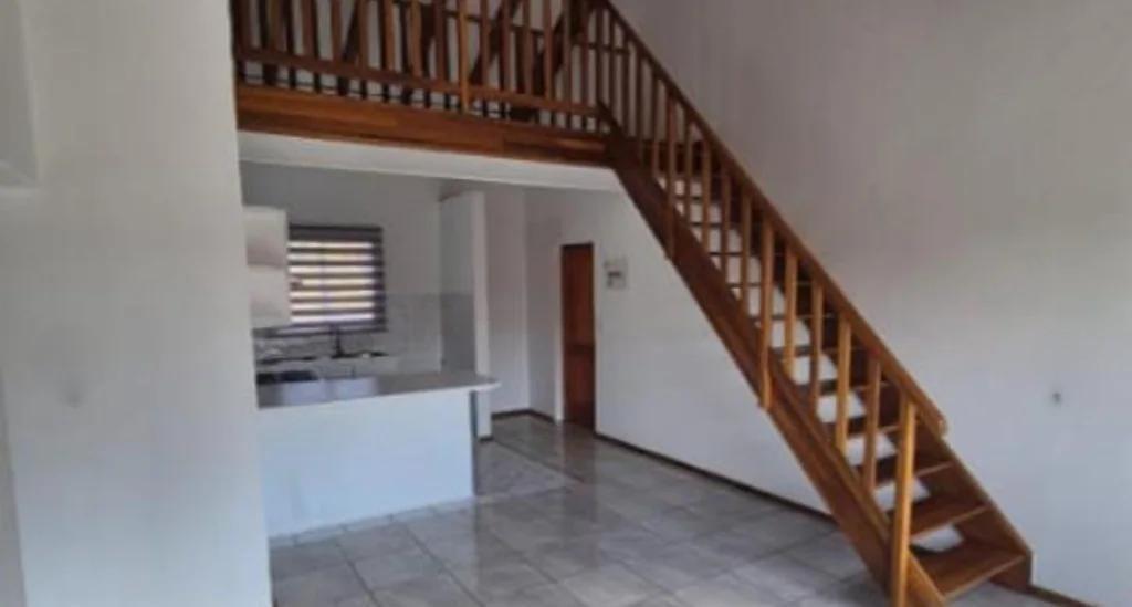 2 Bedroom Apartment For Rent in Paulshof