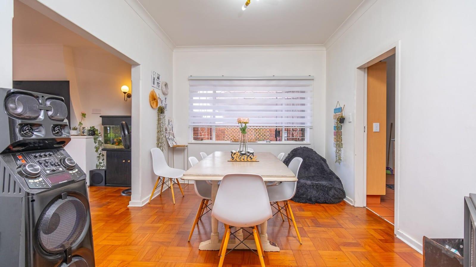 3 Bedroom House For Sale in Florida Hills