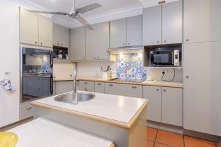 3 Bed House To Rent in Brooklyn