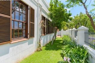 3 Bed House To Rent in Brooklyn